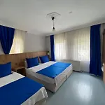 Cunda Asiyan Готель *